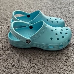 Light blue crocs